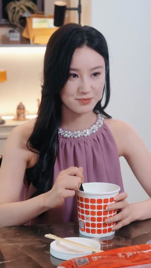 我本痴心自缚（70集） 夸克网盘短剧在线看