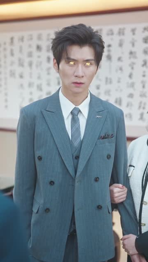 我靠摆摊南天门,走上人生巅峰(68集) 我靠摆摊南天门,走上人生巅峰(68集)超级好看的短剧