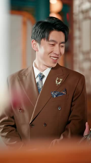 天眼鉴宝：从东莞保安开始逆袭（97集）番茄小说免费看短剧